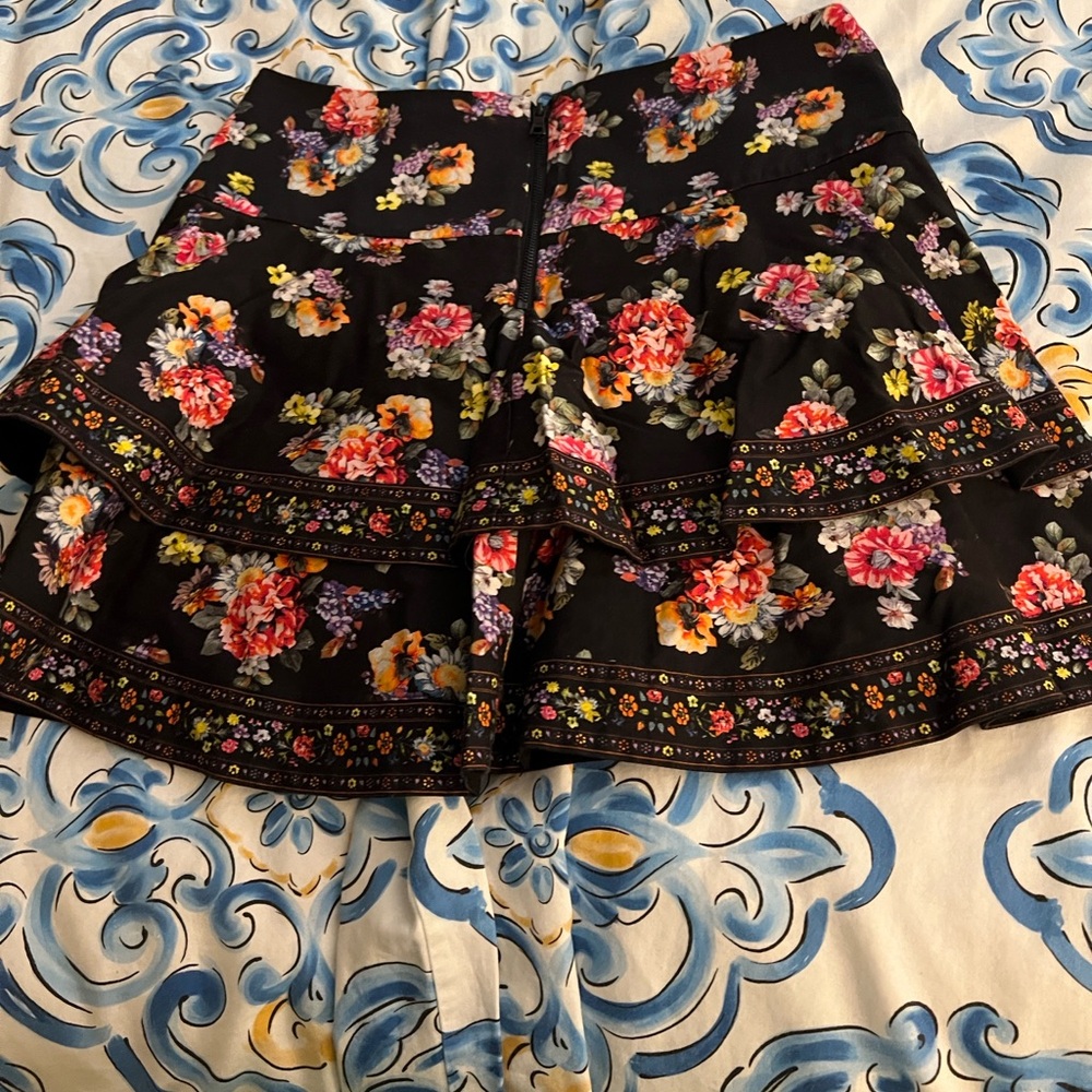 Alice + Olivia Black Floral High Waist Skirt